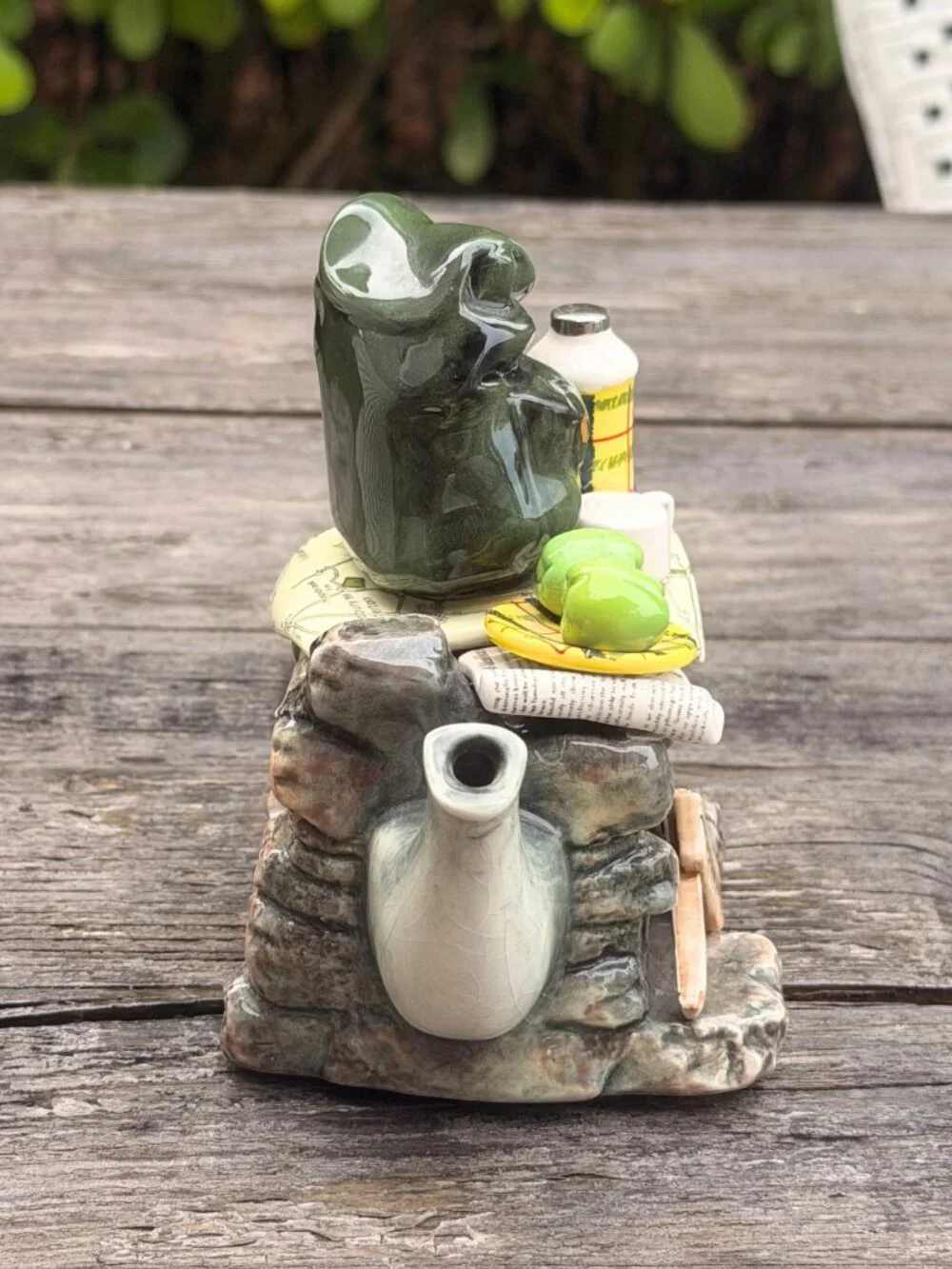 Vintage RARE Paul Cardew Design One Cup Hiker's Rest Teapot Decor Woodman